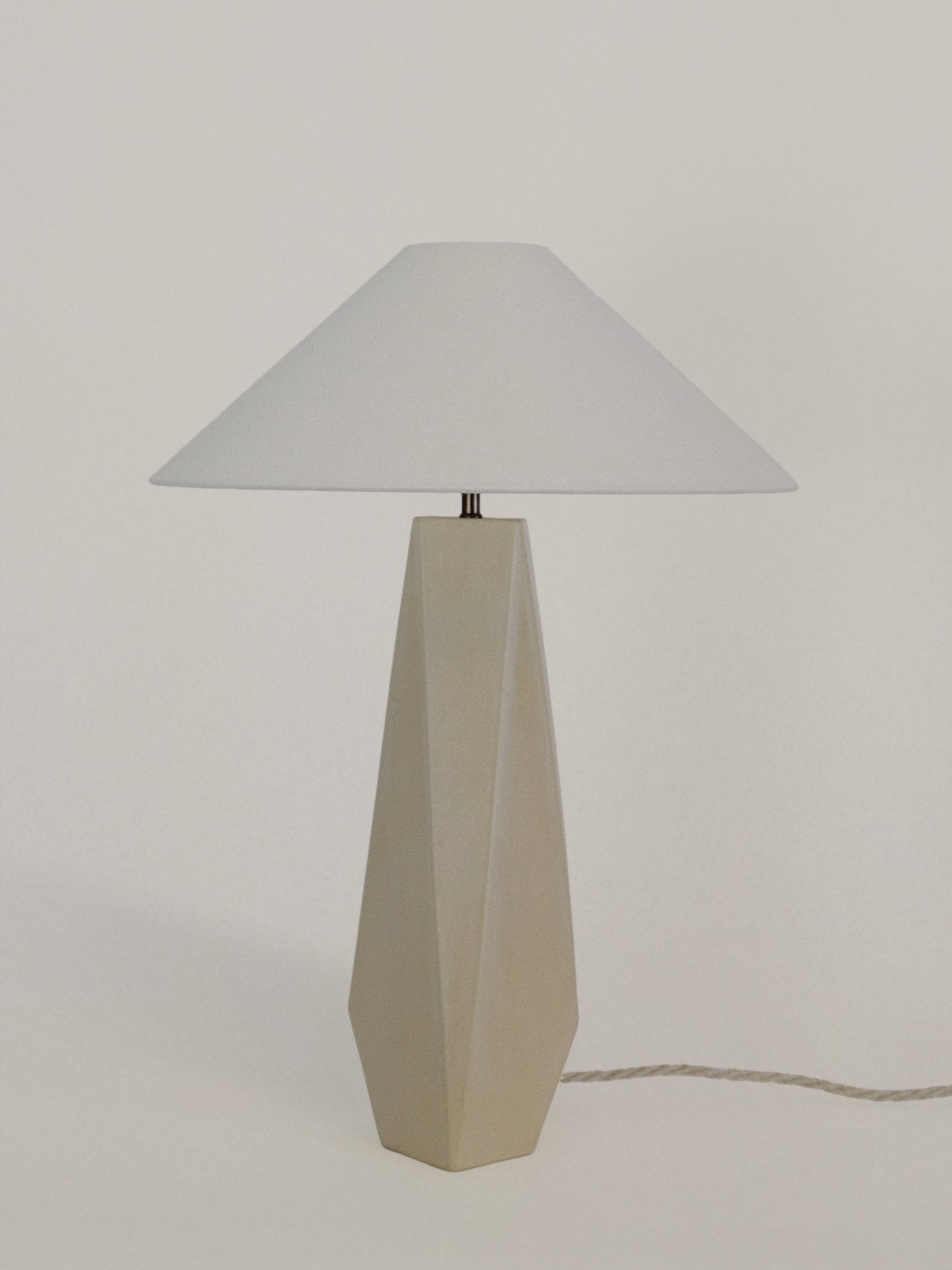Liss Lamp, Ceramic