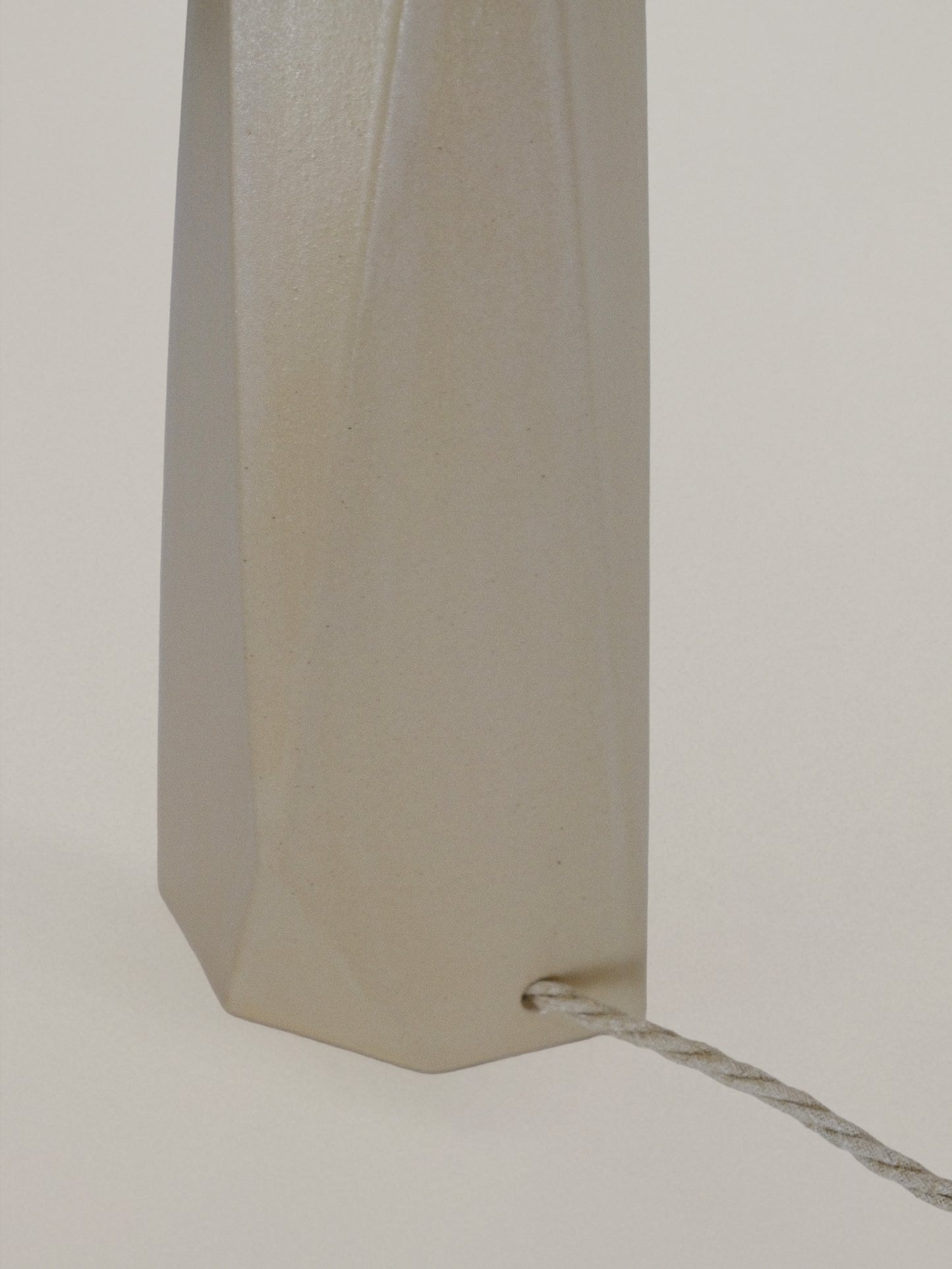 Liss Lamp, Ceramic