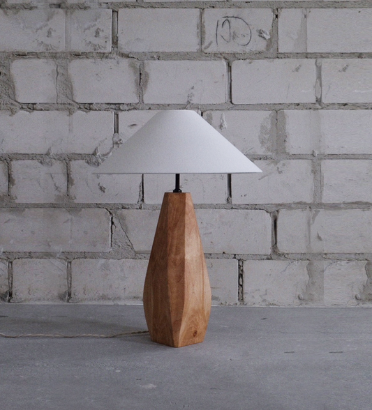 Liss Curvy Lamp